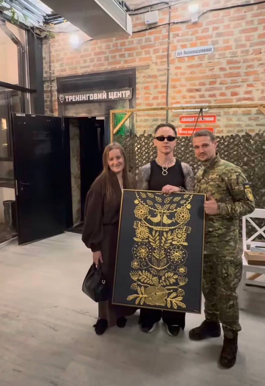 Auction thumbnail 15