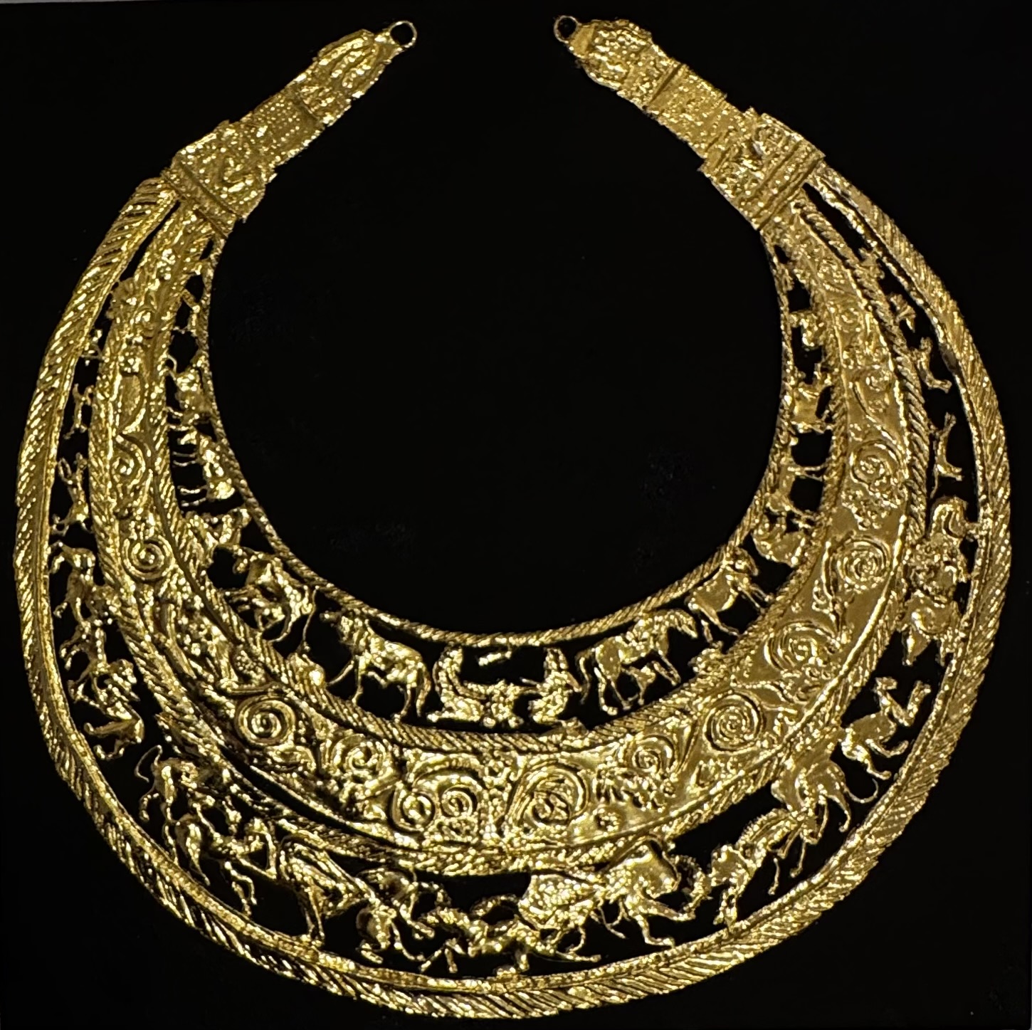 The Ancestors’ Gift — main view